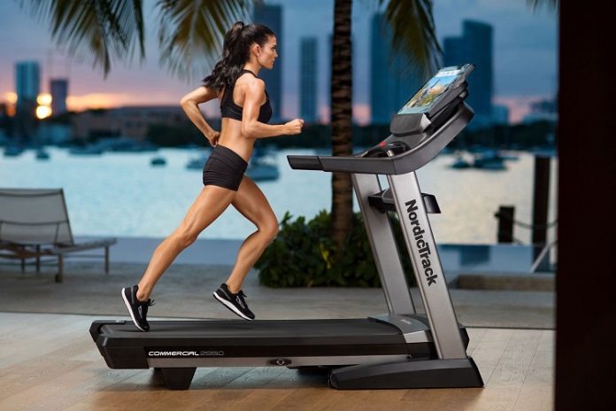 Achieve fitness goal effortlessly with high-performance treadmill